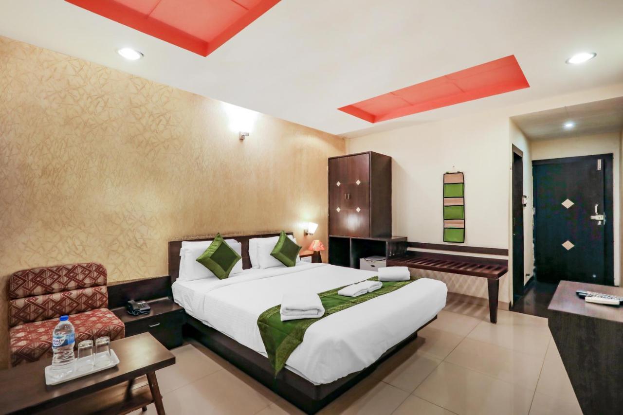 Treebo Trend Paradise, Indore Hotel Екстериор снимка