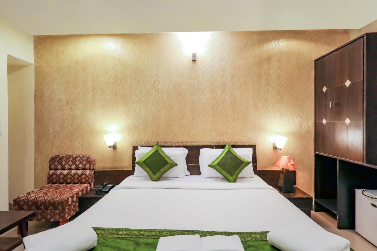 Treebo Trend Paradise, Indore Hotel Екстериор снимка