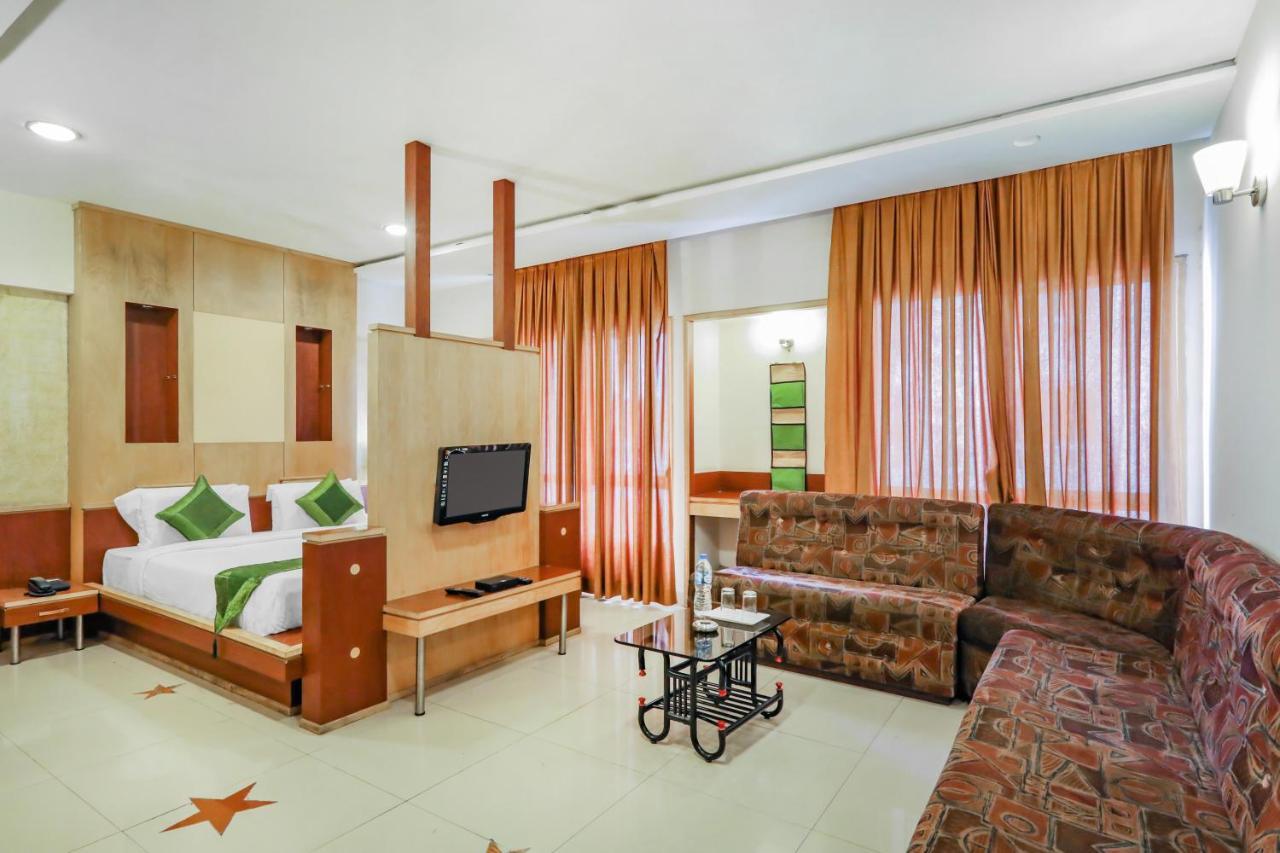 Treebo Trend Paradise, Indore Hotel Екстериор снимка