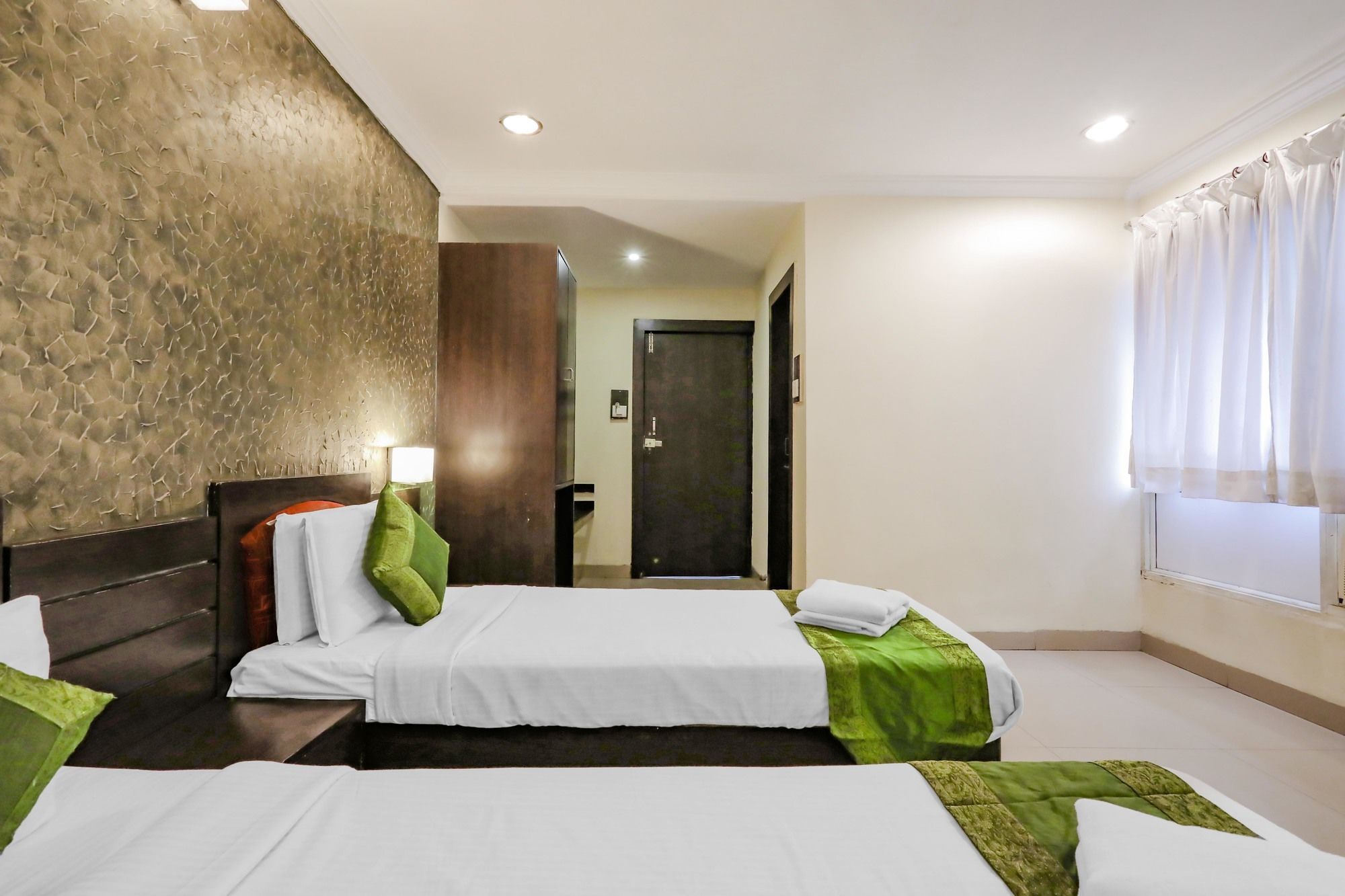 Treebo Trend Paradise, Indore Hotel Екстериор снимка